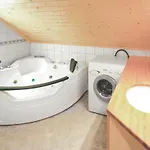 Ferienhaus Cozy In With House Sea View