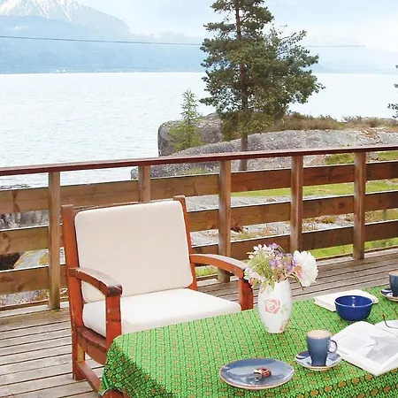 Сasa de vacaciones Cozy In With House Sea View *